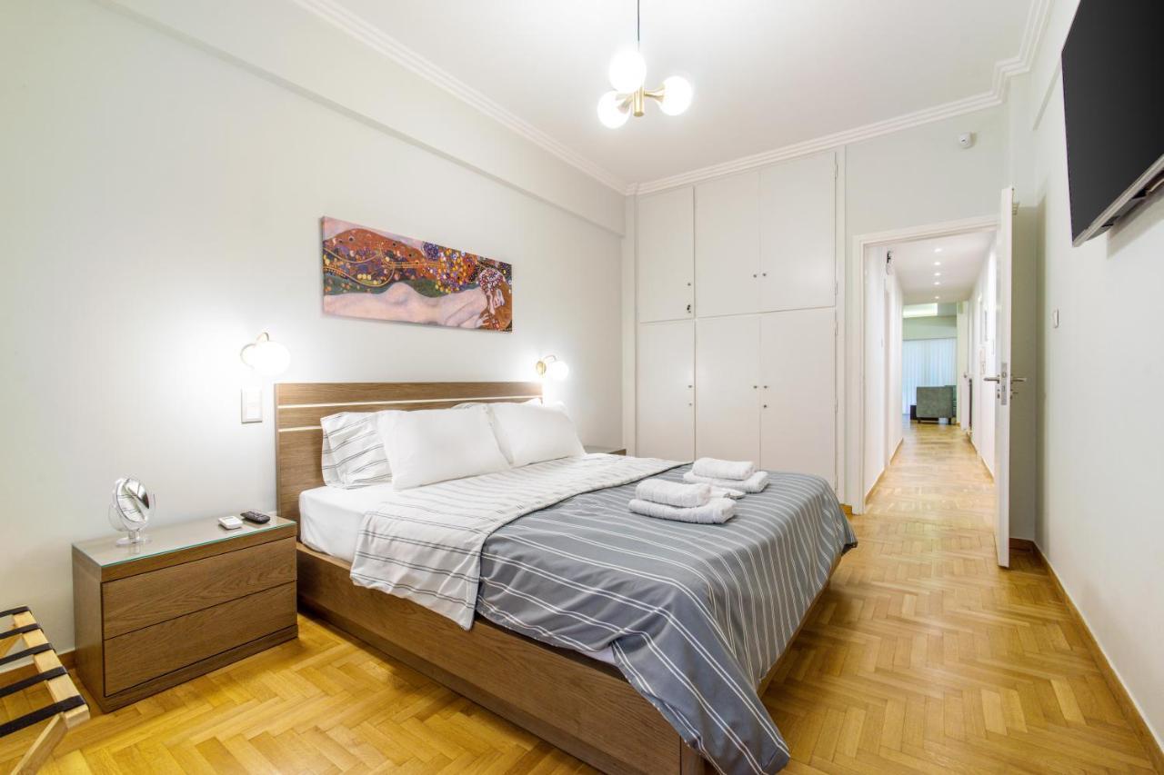 Apartmán Urban Luxury On A Quiet Street In The Center Of Atény Exteriér fotografie