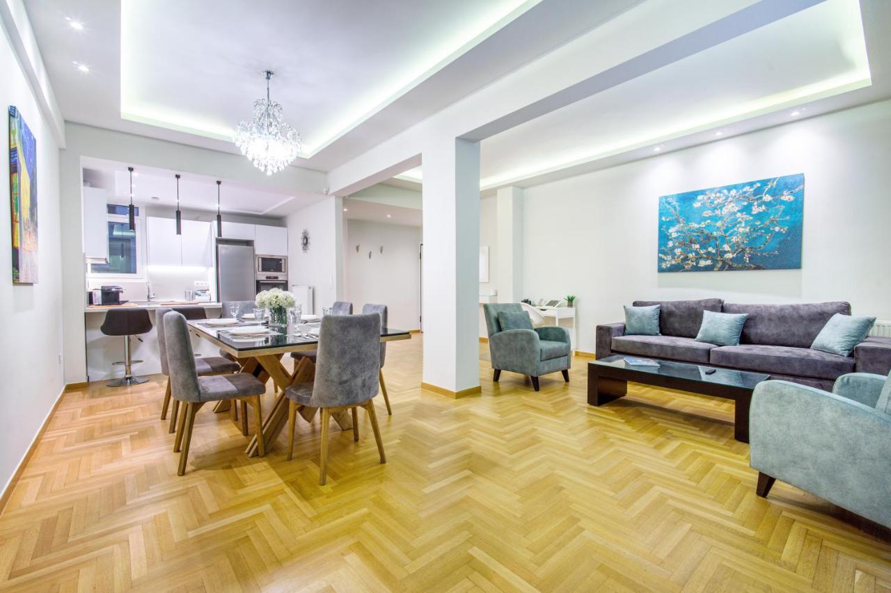 Apartmán Urban Luxury On A Quiet Street In The Center Of Atény Exteriér fotografie
